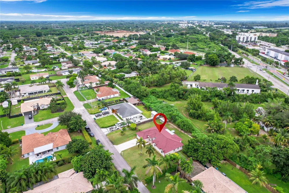 28565 SW 158th Ct Homestead, FL 33033