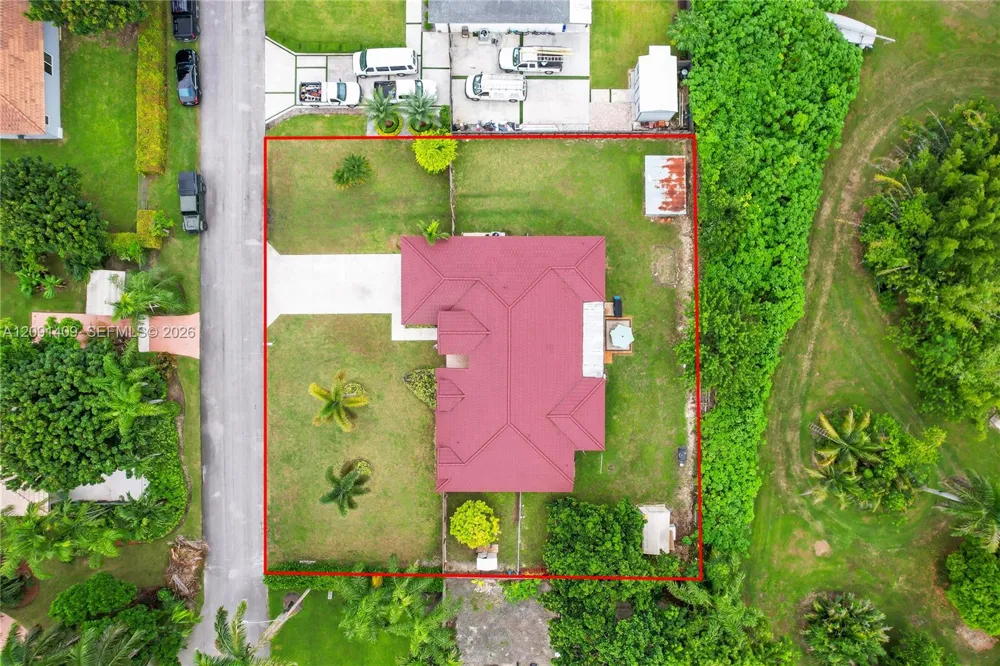 28565 SW 158th Ct Homestead, FL 33033