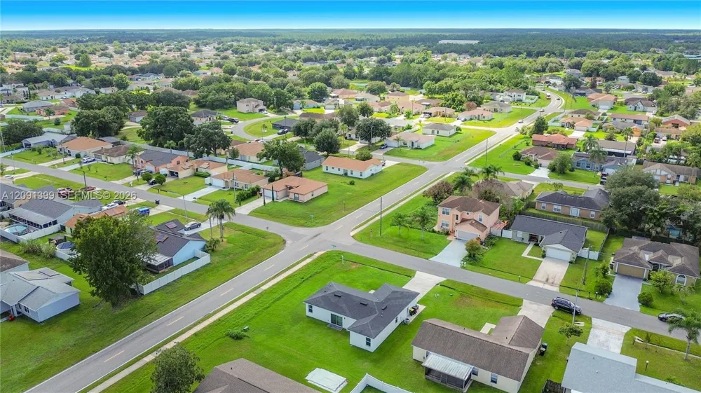 668 Dromedary Ct Other City - In The State Of Florida, FL 34759