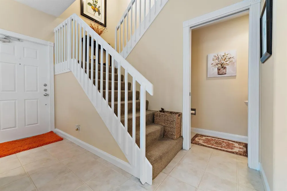 58 Tall Oaks Circle Tequesta, FL 33469