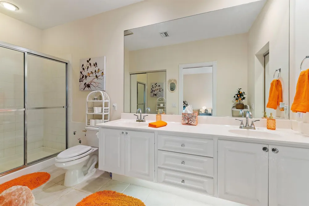 58 Tall Oaks Circle Tequesta, FL 33469
