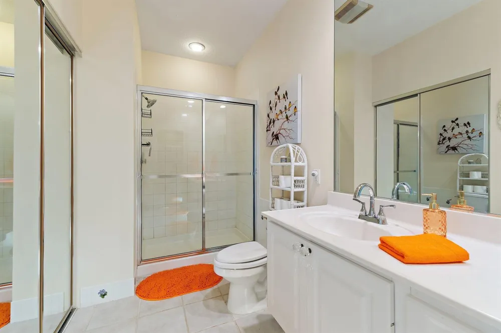 58 Tall Oaks Circle Tequesta, FL 33469