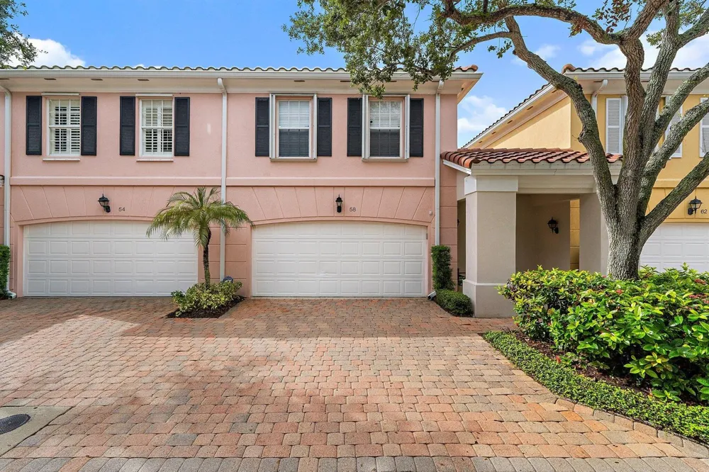 58 Tall Oaks Circle Tequesta, FL 33469