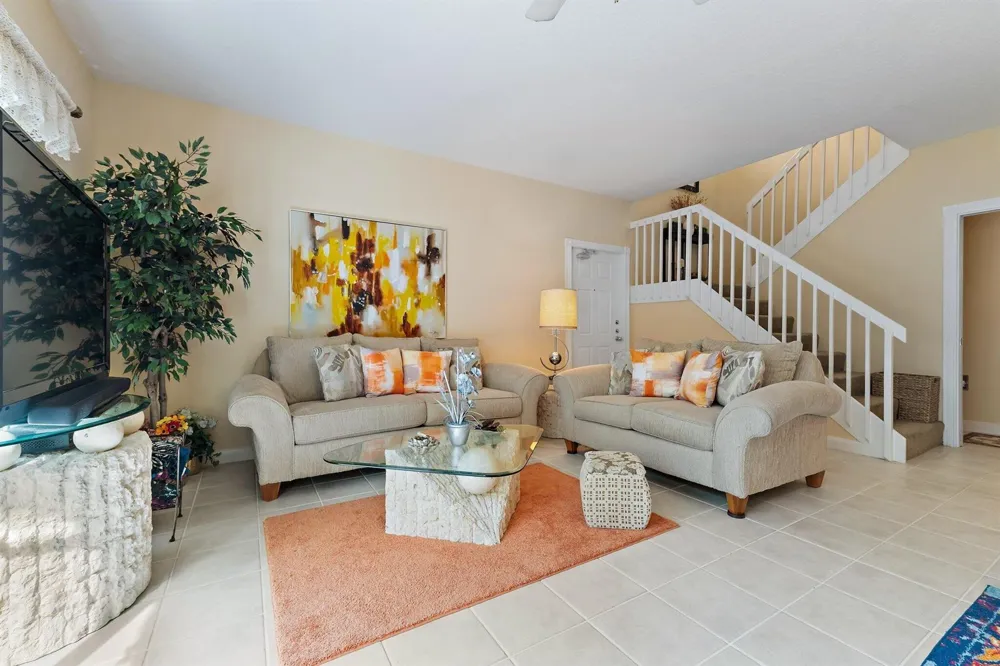 58 Tall Oaks Circle Tequesta, FL 33469