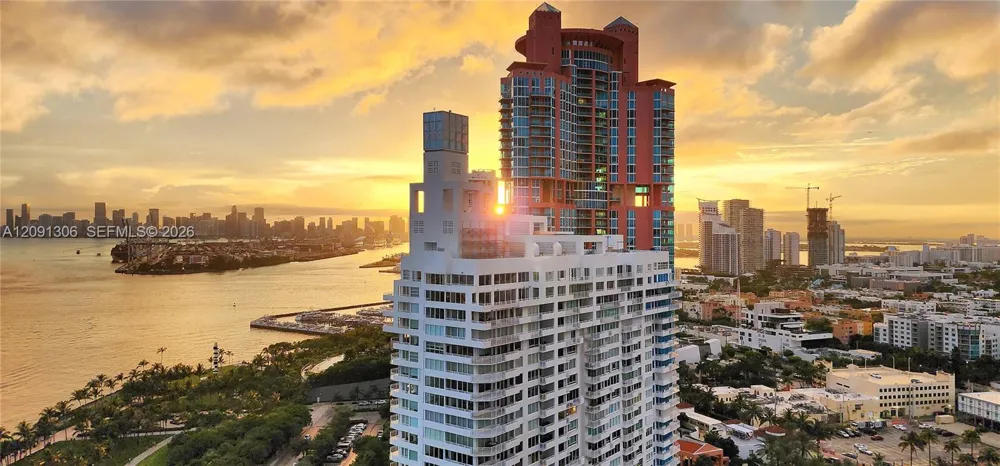 100 S Pointe Dr #2403 Miami Beach, FL 33139