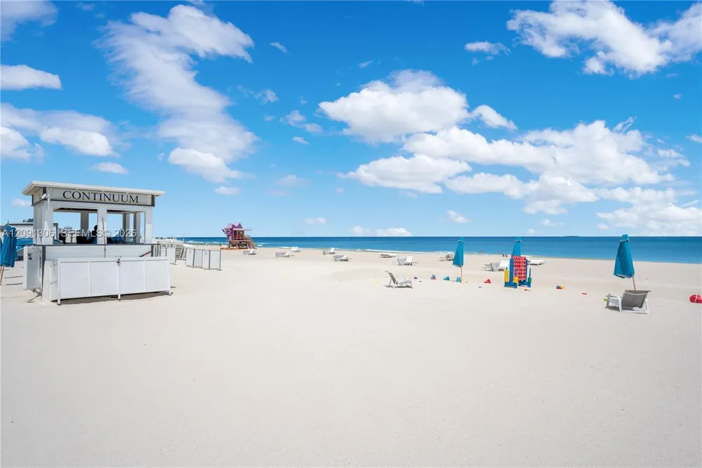 100 S Pointe Dr #2403 Miami Beach, FL 33139