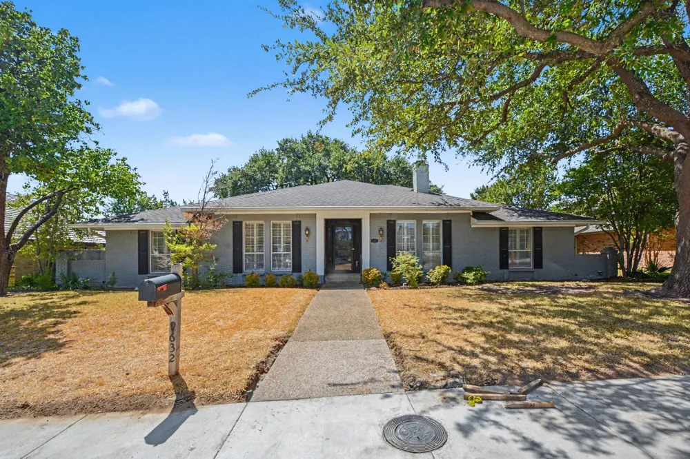 9632 Robin Meadow Drive Dallas, TX 75243