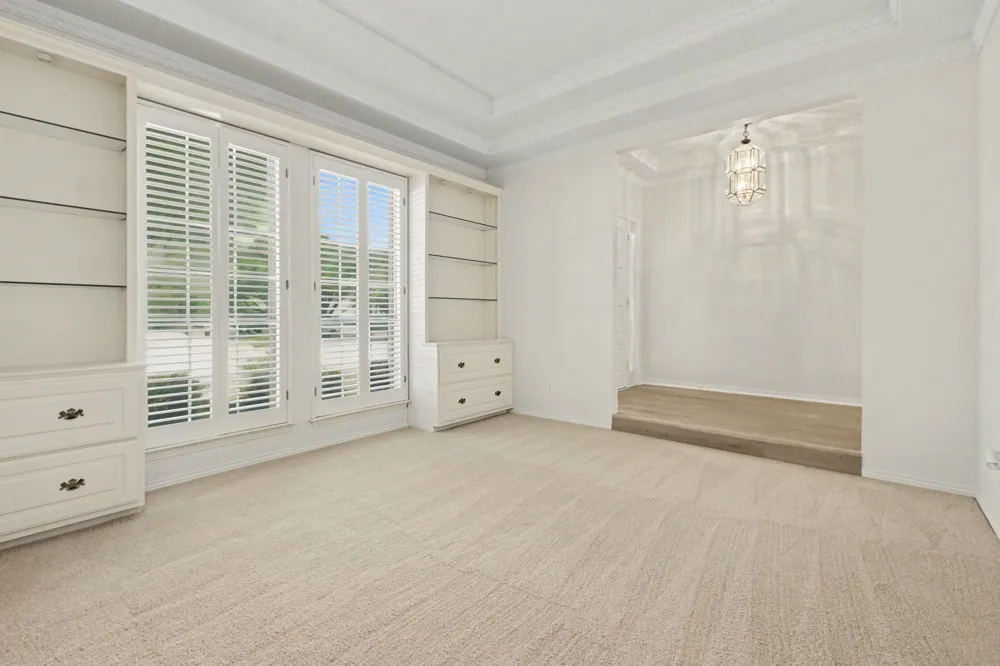 9632 Robin Meadow Drive Dallas, TX 75243