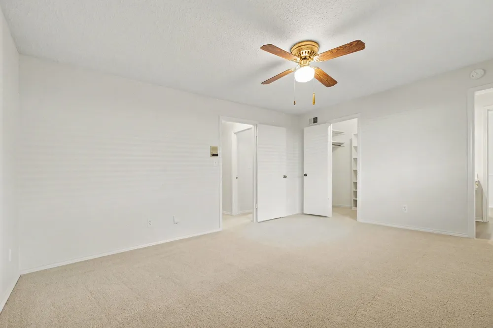 9632 Robin Meadow Drive Dallas, TX 75243