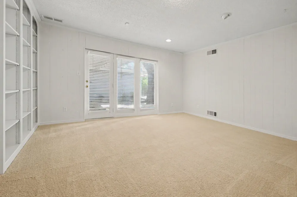 9632 Robin Meadow Drive Dallas, TX 75243