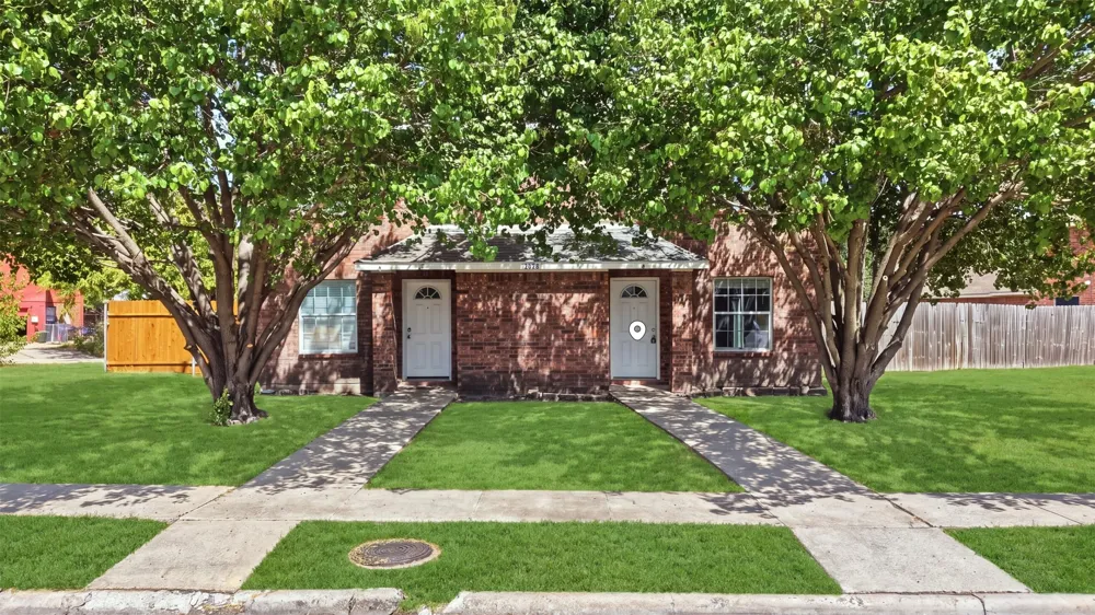 2708 Clemson Circle #A Rowlett, TX 75088