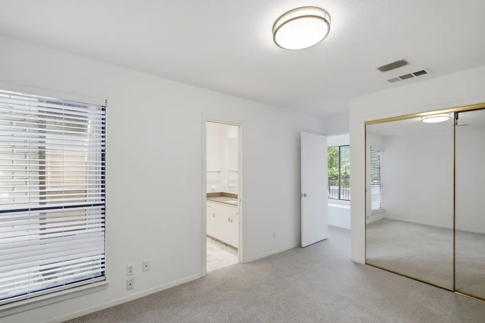 6128 Plum Valley Place Fort Worth, TX 76116