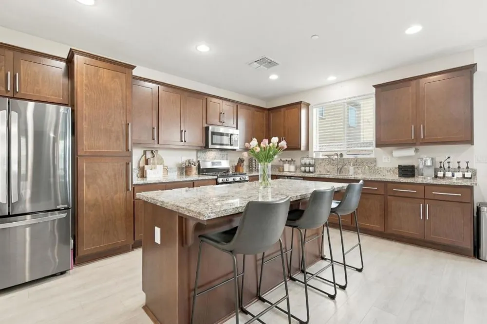 1250 Marille Lane Hollister, CA 95023
