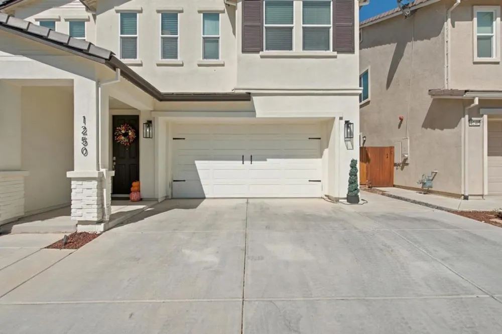1250 Marille Lane Hollister, CA 95023