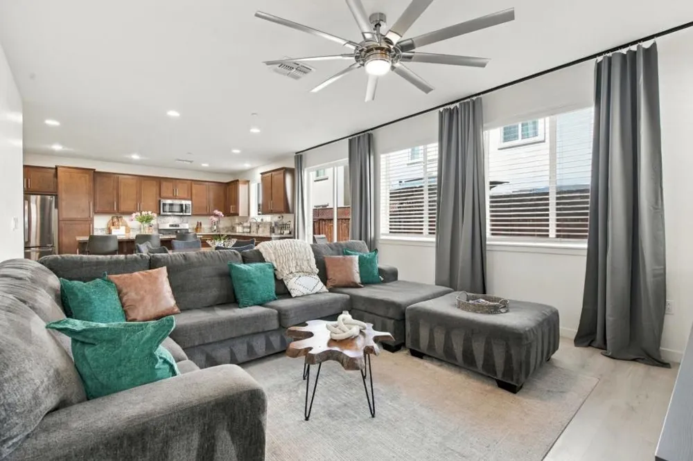 1250 Marille Lane Hollister, CA 95023