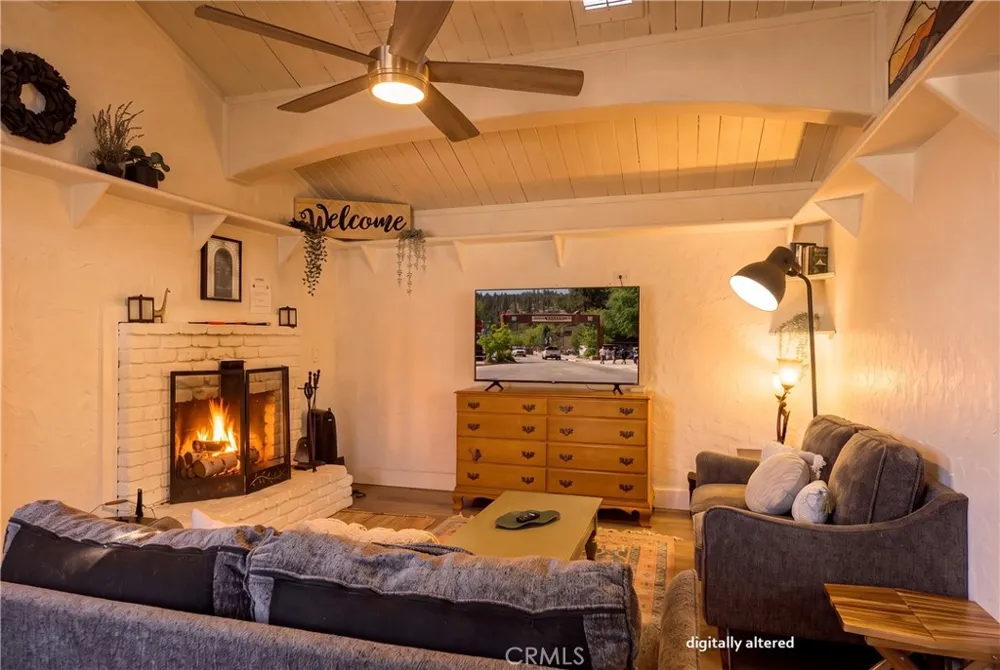 108 Cedar Lane Sugarloaf, CA 92386