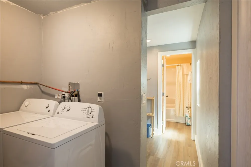 108 Cedar Lane Sugarloaf, CA 92386
