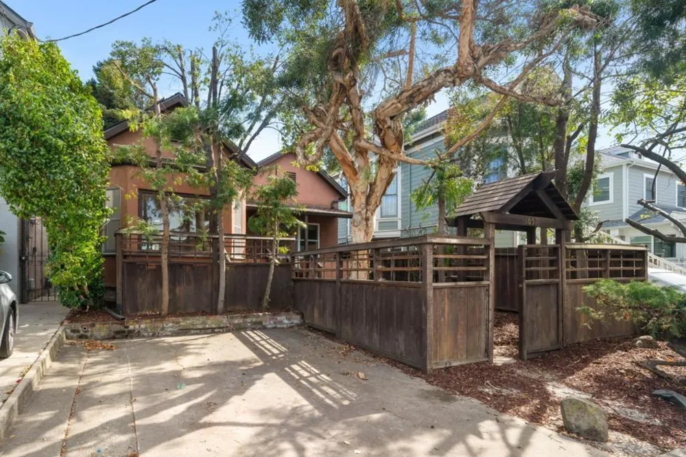 1057 47th Street Emeryville, CA 94608