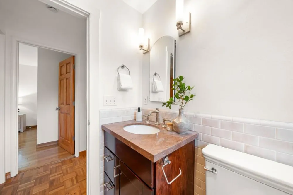 1057 47th Street Emeryville, CA 94608