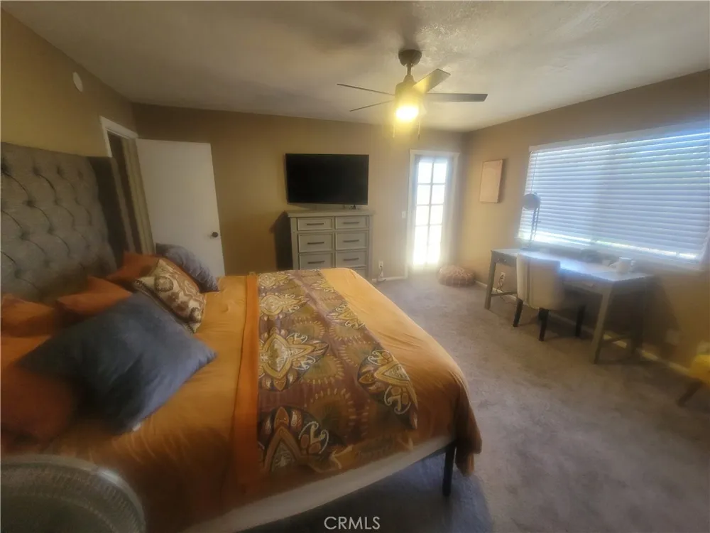 20061 Seneca Apple Valley, CA 92307
