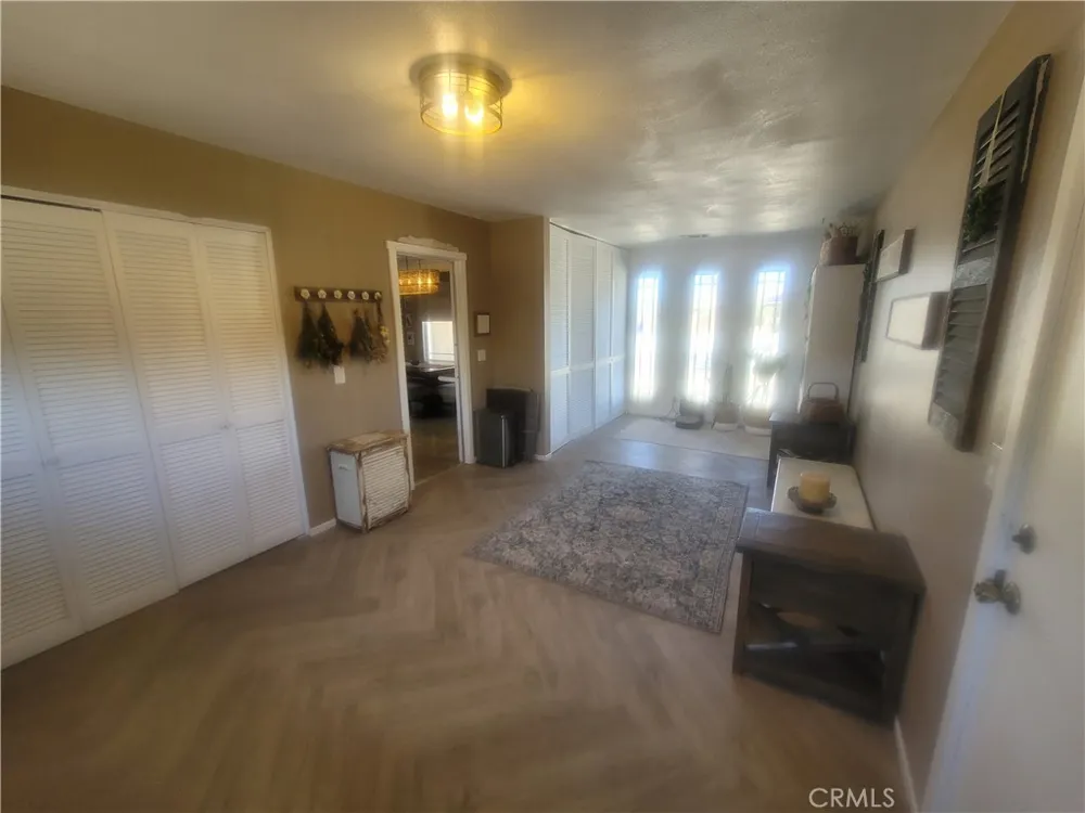 20061 Seneca Apple Valley, CA 92307