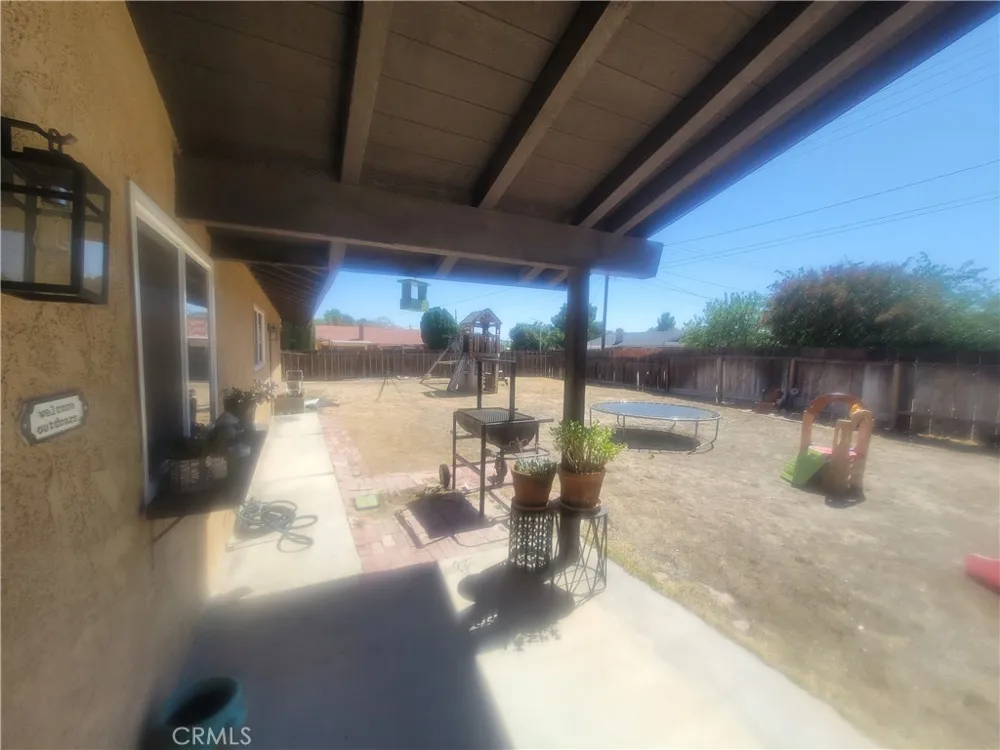 20061 Seneca Apple Valley, CA 92307