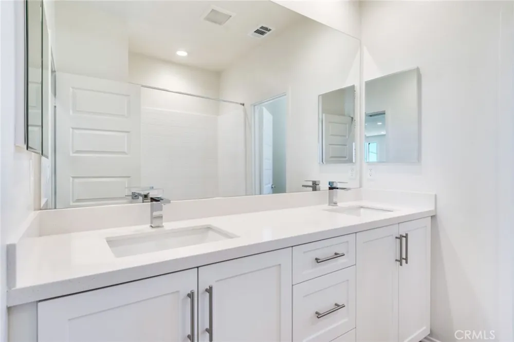 38824 Malva Rosa Drive Palmdale, CA 93551
