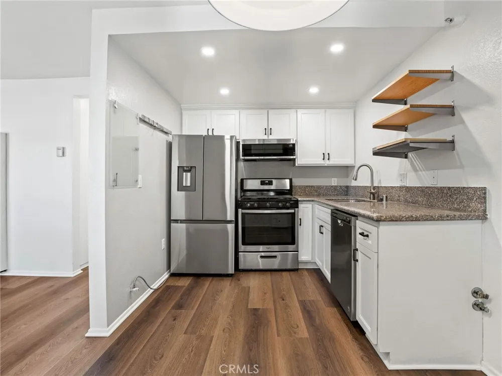 14405 Cerise Avenue #29 Hawthorne, CA 90250