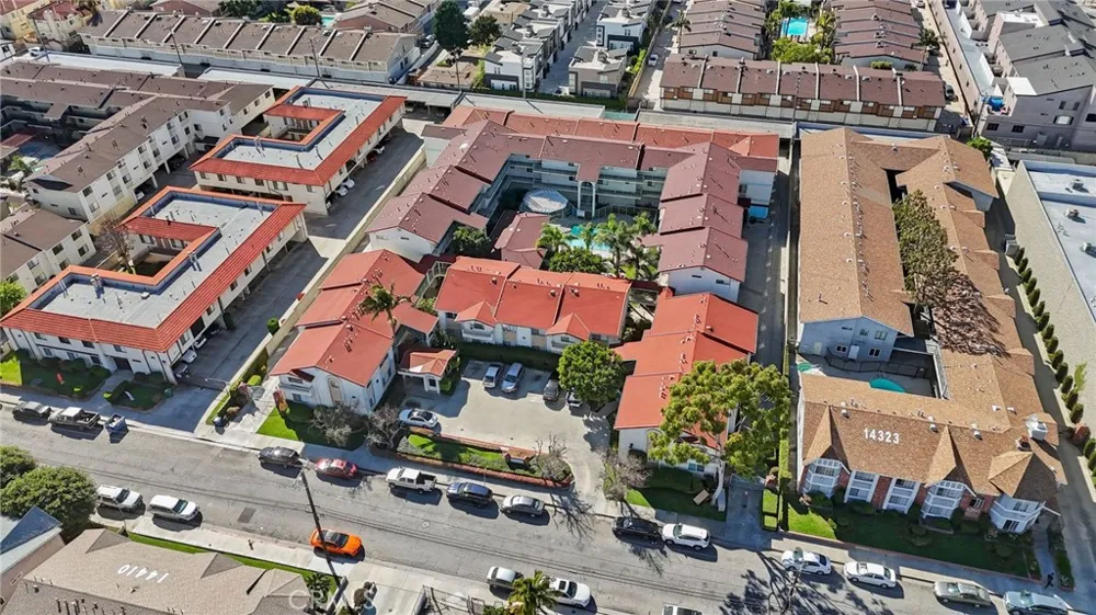 14405 Cerise Avenue #29 Hawthorne, CA 90250