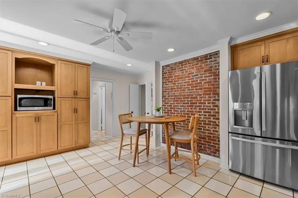 4020 Watauga Drive Greensboro, NC 27410