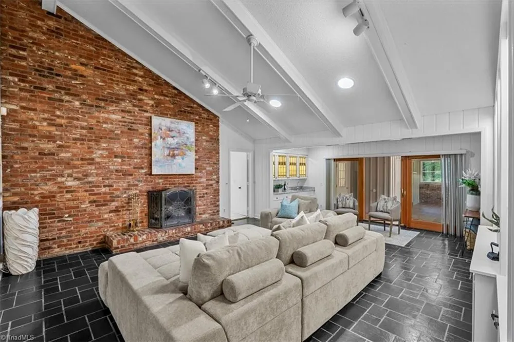 4020 Watauga Drive Greensboro, NC 27410