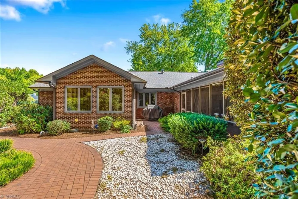 4020 Watauga Drive Greensboro, NC 27410