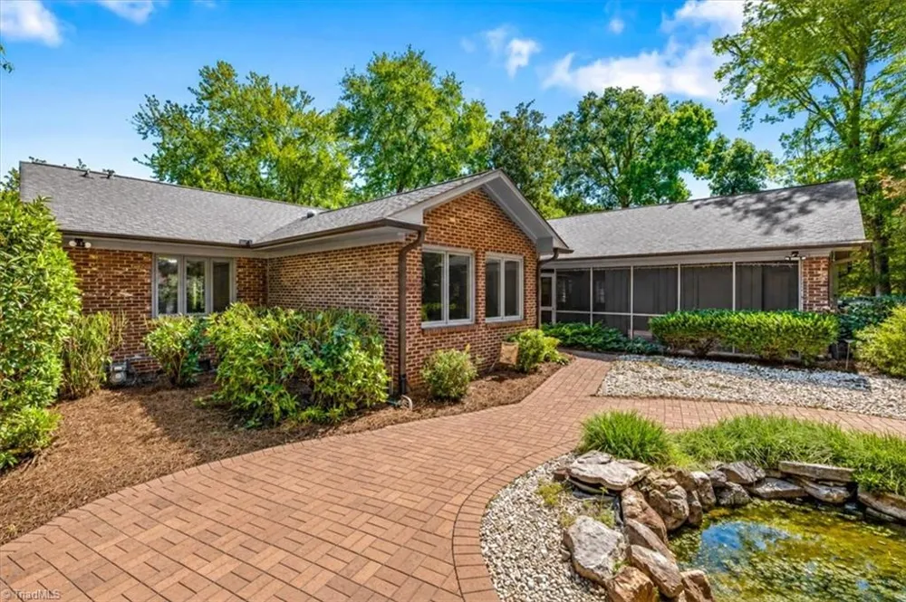 4020 Watauga Drive Greensboro, NC 27410