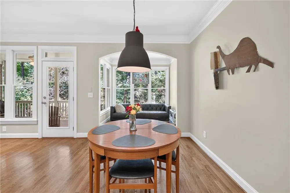 2640 Long Pointe Roswell, GA 30076
