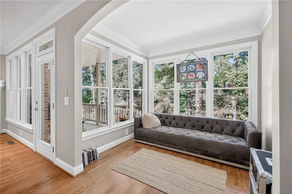 2640 Long Pointe Roswell, GA 30076