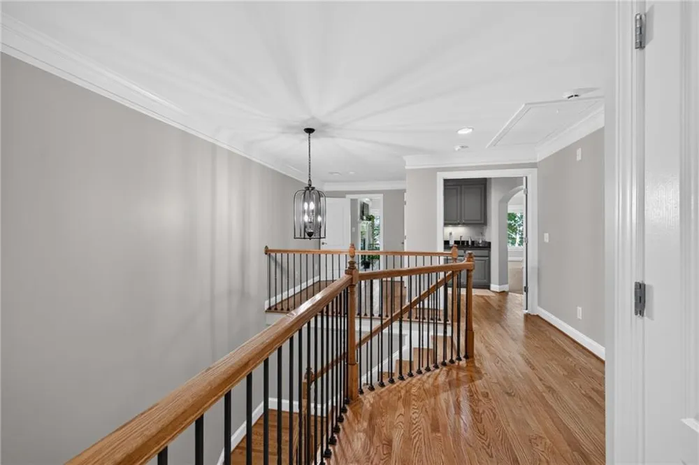 2640 Long Pointe Roswell, GA 30076