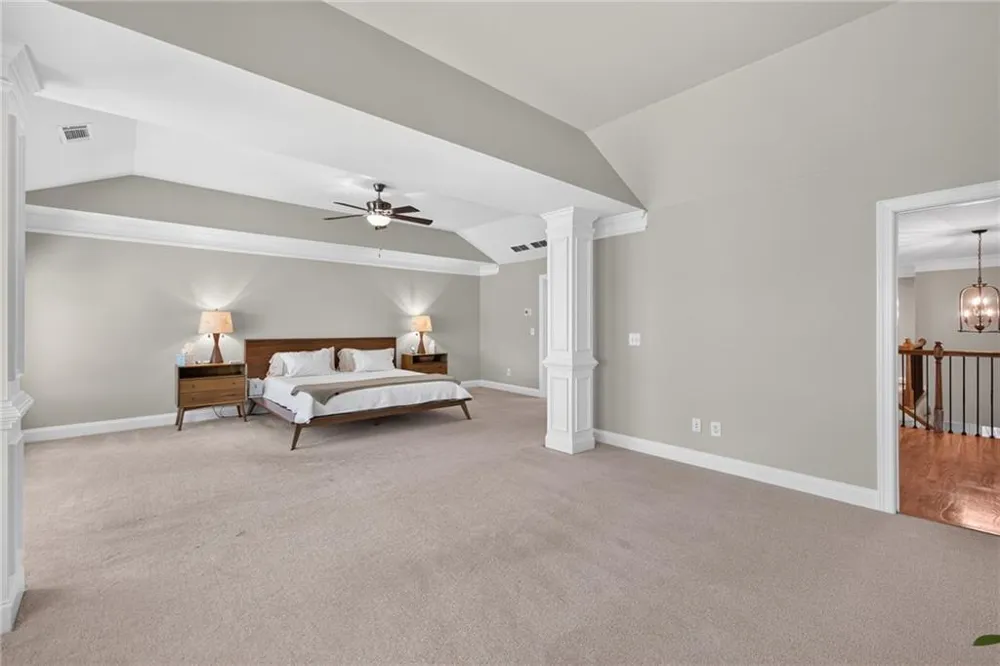 2640 Long Pointe Roswell, GA 30076