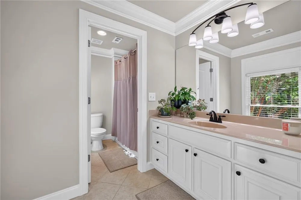 2640 Long Pointe Roswell, GA 30076
