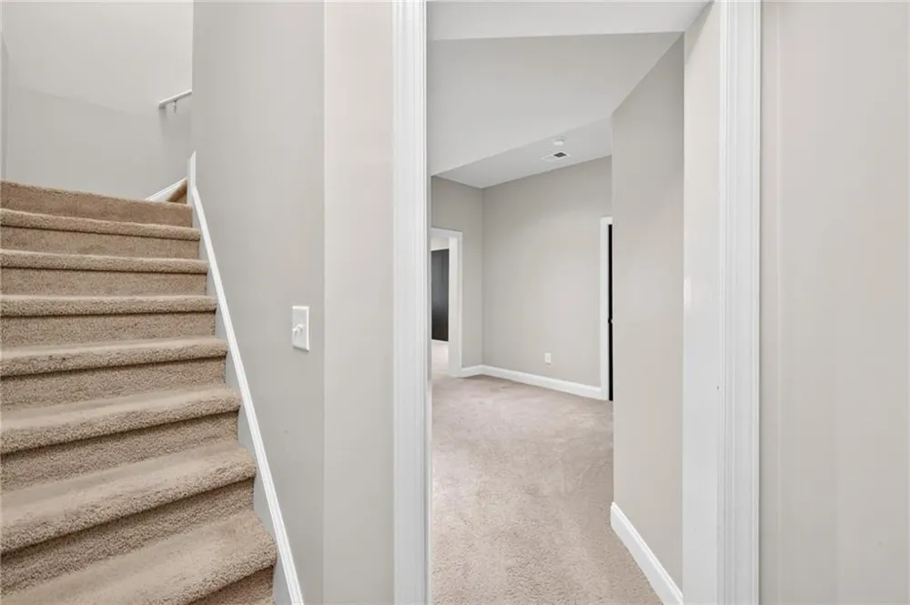 2640 Long Pointe Roswell, GA 30076