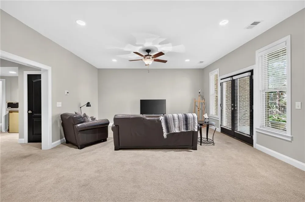 2640 Long Pointe Roswell, GA 30076