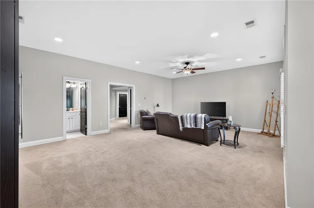2640 Long Pointe Roswell, GA 30076
