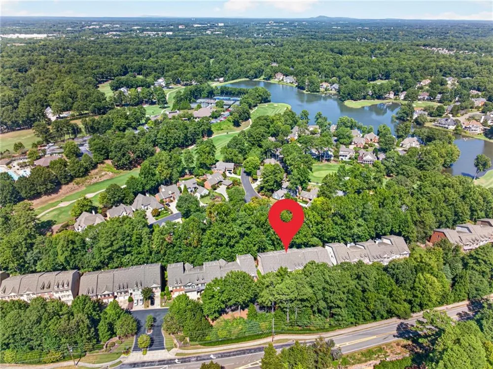 2640 Long Pointe Roswell, GA 30076