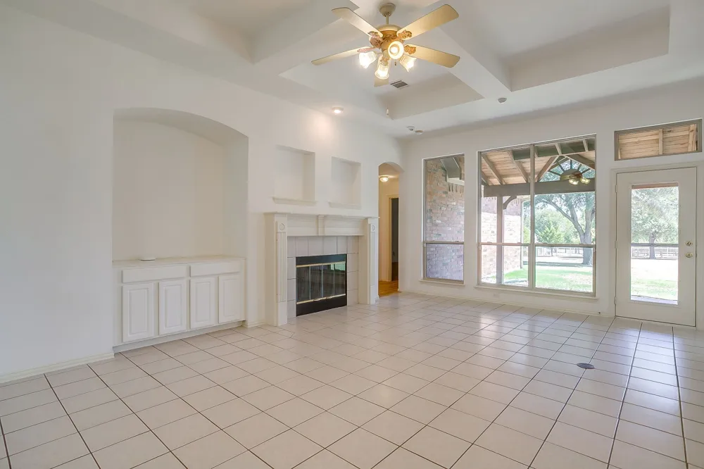 8101 Rodeo Drive Denton, TX 76208