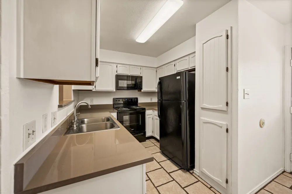 3002 Clover Lane Euless, TX 76039