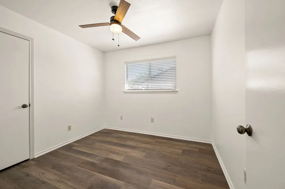 3002 Clover Lane Euless, TX 76039