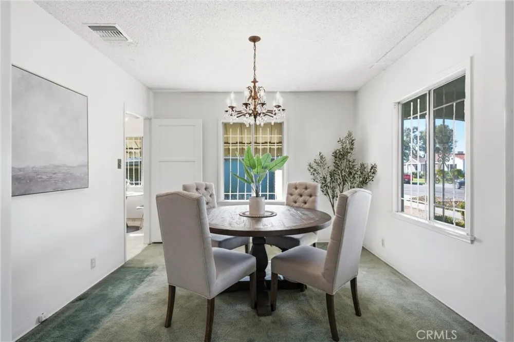 4264 Sanborn Avenue Lynwood, CA 90262