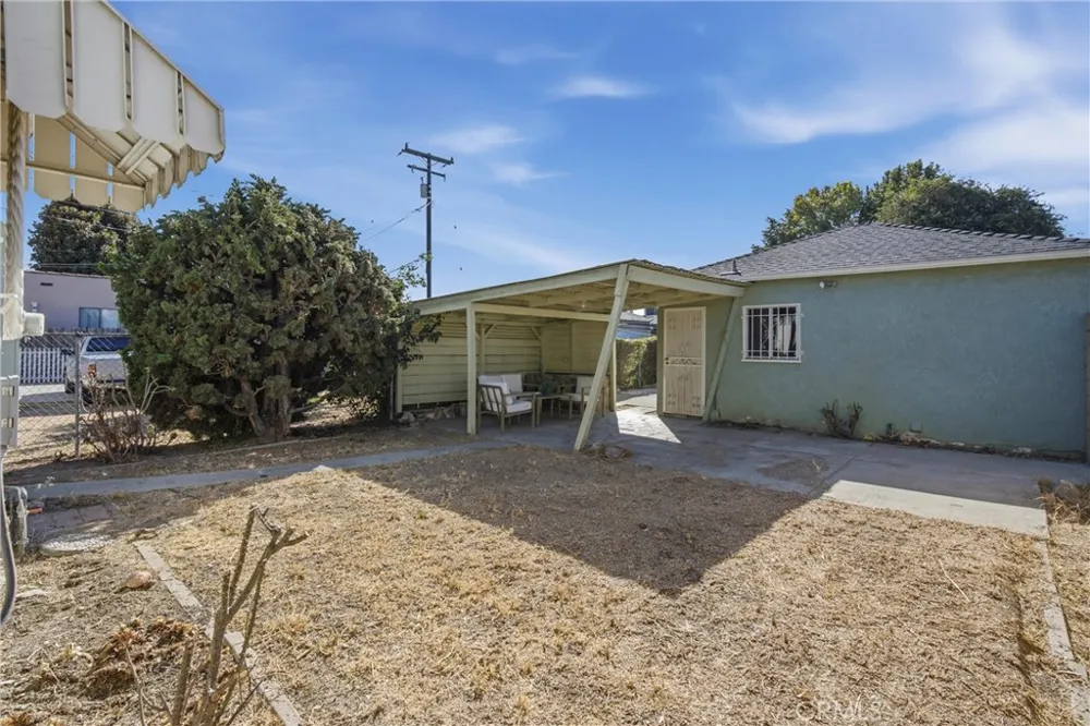 4264 Sanborn Avenue Lynwood, CA 90262