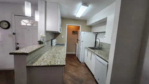 10603 S Wilcrest Drive #23