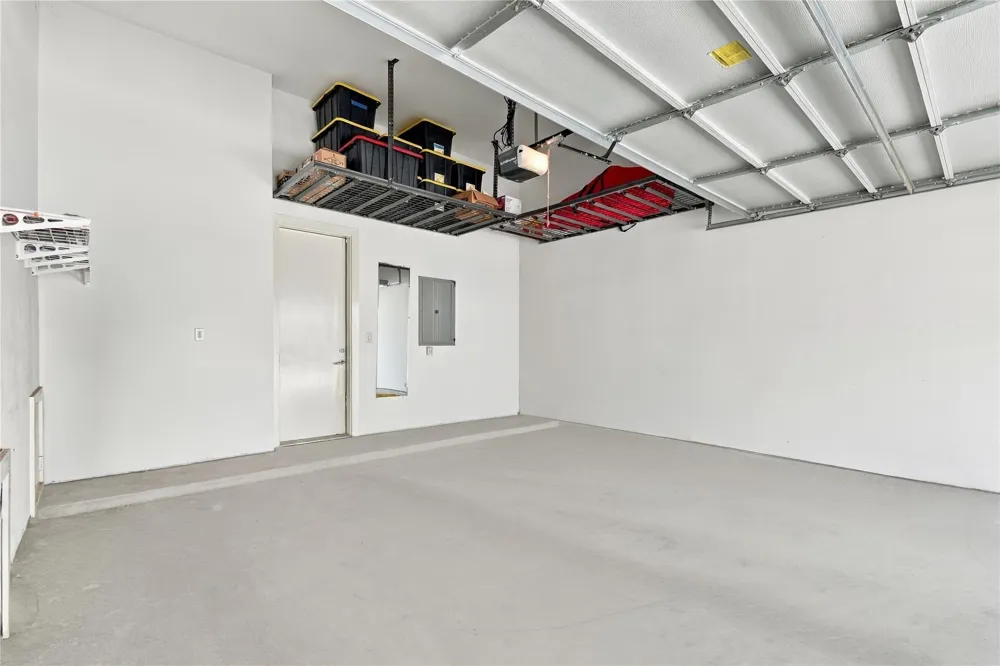 1156 W 19th Street Houston, TX 77008