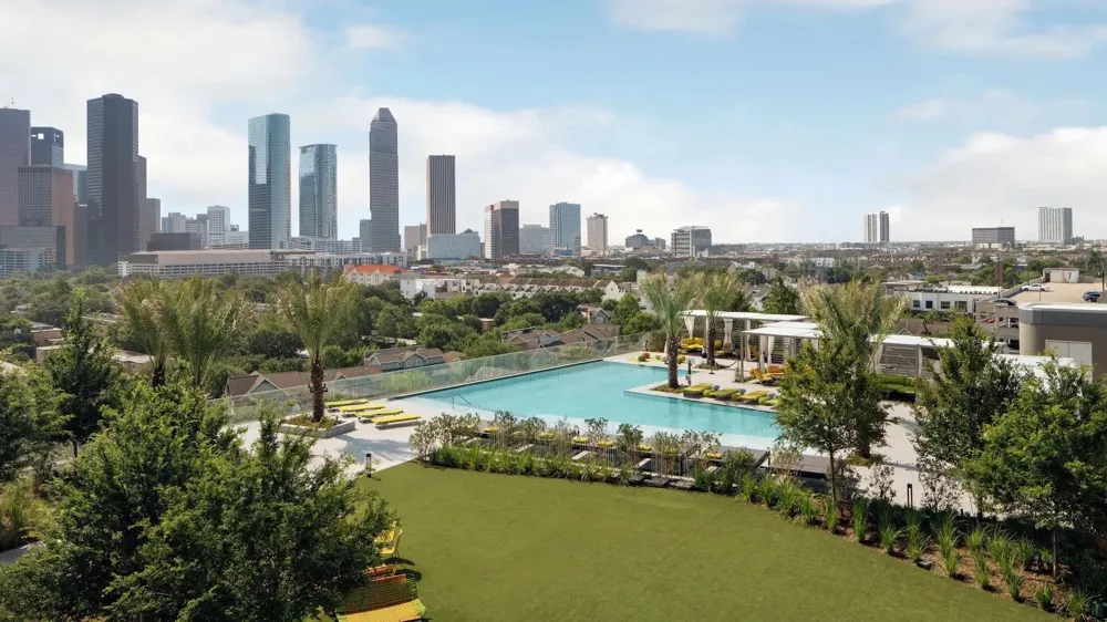 1711 Allen Parkway #1703 Houston, TX 77019